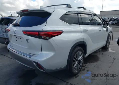 2022 Toyota Highlander Platinum from USA, damaged, VIN 5TDFZRAH8NS095582